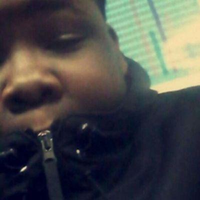 Arreaction_'s profile picture. 