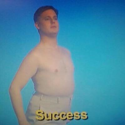 MaestoJ's profile picture. Do you get Ashtons tweeets?