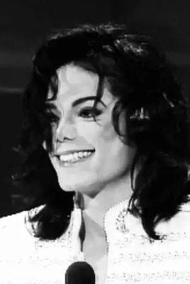 mikey_jjackson's profile picture. engaged, to Tori♥•moonwalkers* ×dancing×