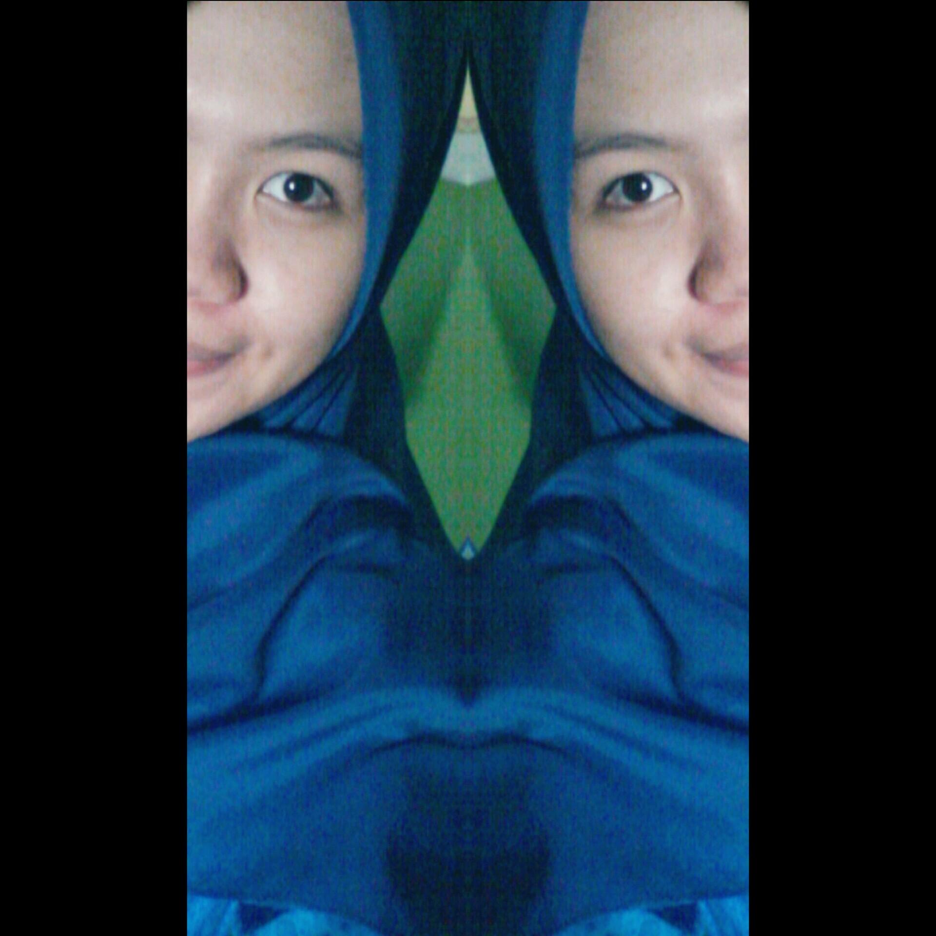 fatinsyahirah97's profile picture. SMILE