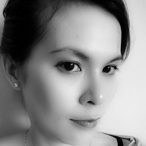 BAN GAI RAT YEU DU LICH