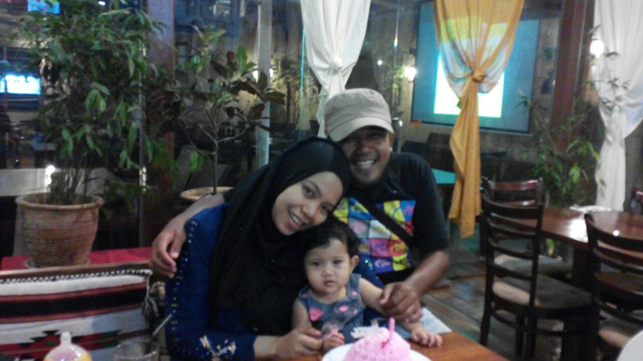 monalisamd9's profile picture. Entrepreneur..and striving to be a better muslimah..