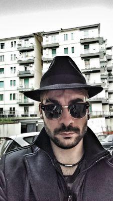 CiccioSartori's profile picture. La vita è quello che ti accade  mentre sei occupato a fare altri progetti.