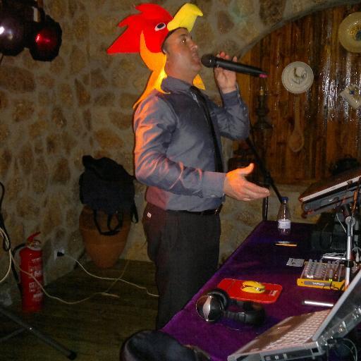 dj fusi animador   la mejor variedad musical para ese día tan especial ,boda, comunión,bautizo,comida de amigos,despedidas, y todo tipo de evento