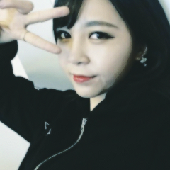 idkdemz's profile picture. @rvytss