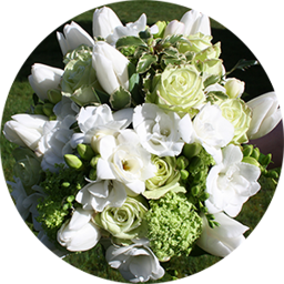 Experienced & friendly family business providing #wedding #flowers, beautiful bouquets #plants & displays. Blooms in #Croydon & #London since 1975.
