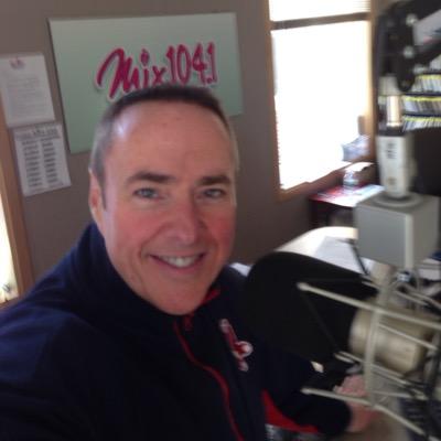 Audacy WWBX/Mix 104.1 Boston radio personality , Voice Over Artist, Voice Actor, Piper's daddy!