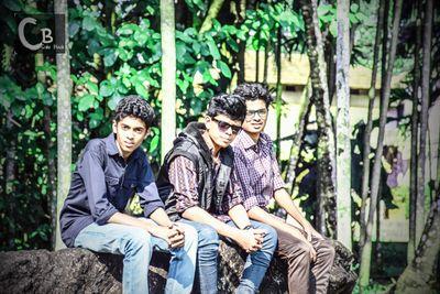 aleeson22's profile picture. Man Of Words,FootBall And Cricket Addict And Living This Boring Life For SoMeoNe