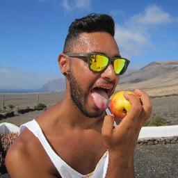 CalienteRiki's profile picture. Ricocalienteando since the 2000´s! #RicoCaliente #RicoCalientea #Melocotonazo