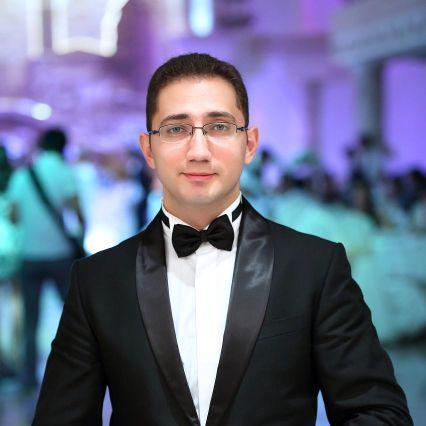 ArsenDlyanchev's profile picture. Капитан сборной Узбекистана по КВН. Автор. Ведущий. Учредитель медиа холдинга Unique Present http://t.co/TaQismed0z+99890 3703407 a.dlyanchev@upc.uz