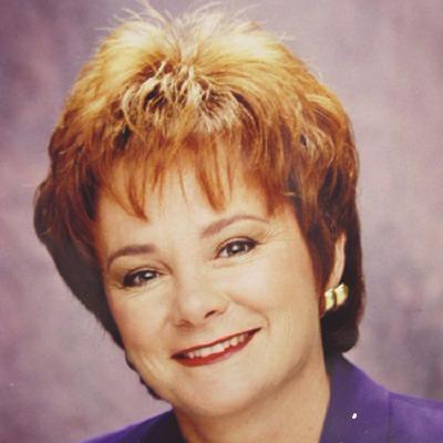 lizpollard00's profile picture. 