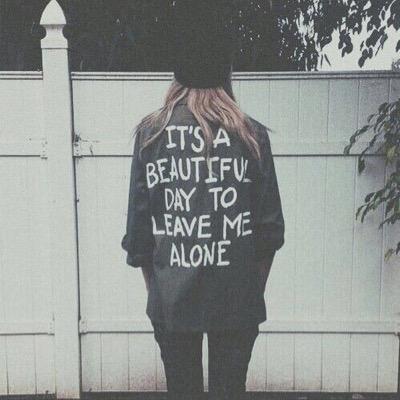 Starrlightening's profile picture. I say what's on my mind most of the time