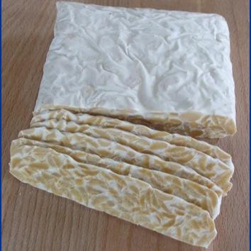 We provide high-quality pure homemade Indonesian original tempeh products here in the Philippines.