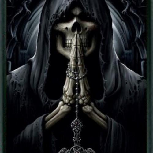 Ne0_White's profile picture. Nous sommes vous. Nous sommes la folie qui est cachée dans chacune d’entre vous, suppliant d’être libérée à tout moment dans votre esprit animal.