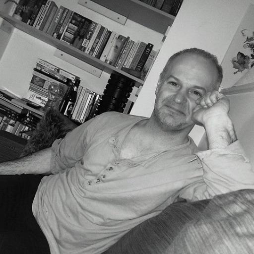 Author and poet, init. Prize-winning sci-fi/fantasy: Dark Woods Rising, https://t.co/gOi2tqoE5f š² Lives with his monstrously oppressive cat Cleopatra!