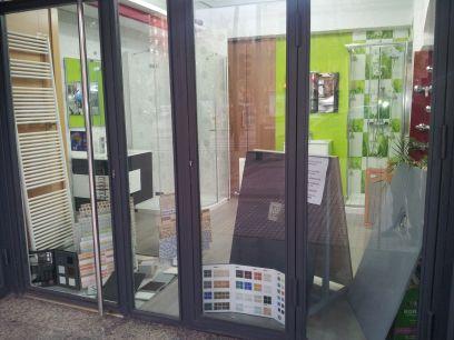 Almacen de Calefacción , Fontanería y Gas.Platos de Ducha , Griferia, Mamparas, Riego, , Cerámica Reformas