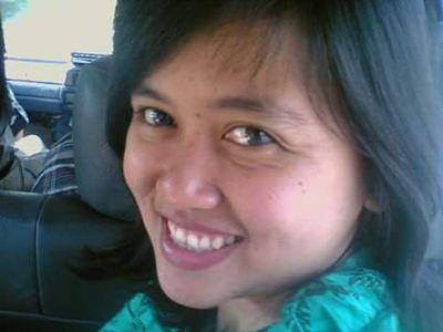 EmaReny's profile picture. 