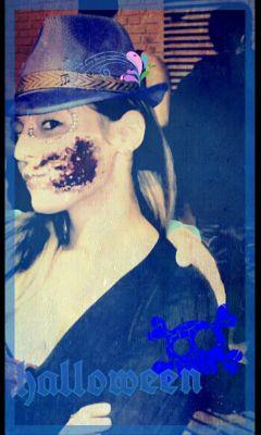 Vanessa_La_Suka's profile picture. vive tu presente porque el pasado nunca vuelve ♥♧★