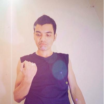 IskandLai's profile picture. 