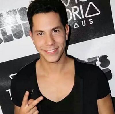 Team Of Christian Chavez (@christiancha).