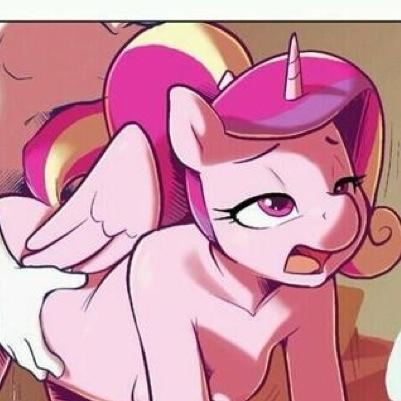 I'm the princess of love, ruler of the Crystal Empire, and loving wife of @ArmorAdoration. ((Rp account. Can be NSFW.))