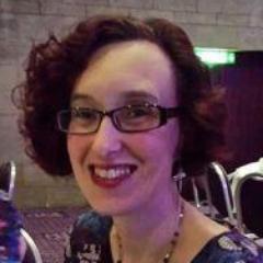 Library and Information Professional, FCLIP, SFHEA. Interested in pedagogy skills for librarians, IL, inclusivity, universal design, UX and wellbeing. She/Her