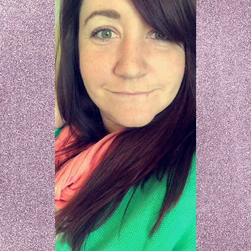 minnieDub's profile picture. master & creator of the pants off dance off.