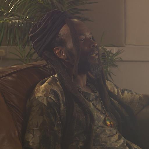 jashwhamoses's profile picture. Having enjoyed some notoriety with the single Africa in 1980, Jashwha Moses is back with a Boom! Album, 'No war On Earth' (Sugar shack Records)