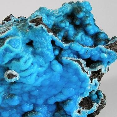 Keep up to date with best mineral photos and news around the world. Profile photo: hemimorphite by Rob Lavinsky.