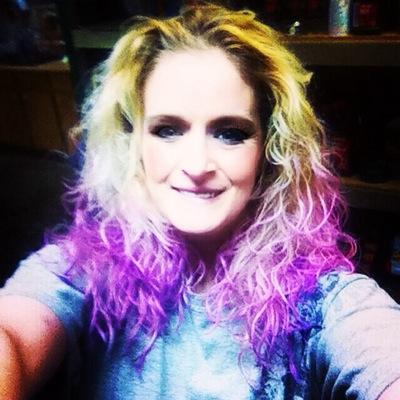 KellyEly2's profile picture. I'm your lil head game