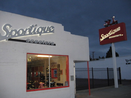 SportiqueScoots's profile picture. 