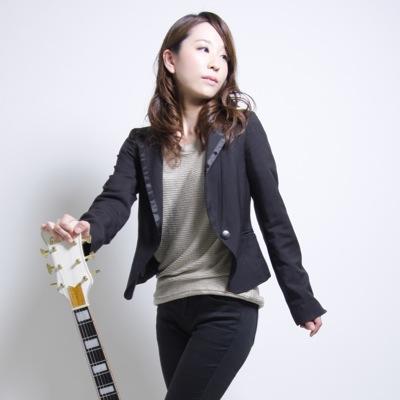 chiroluspitz's profile picture. たまに演奏するGuitarist 🎸Balloonperformer 🎈愛兎だりる♂はにまる♂🐰ももん♂（チンチラ）おらふ🐶 アニメや日常etc...つぶやきます。 過去何してた人かはFacebookで💁‍♀️リプ出来ない事も多々。