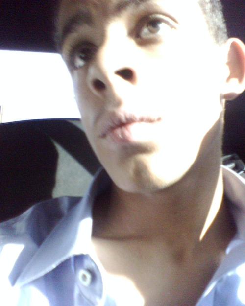 UNbREAkAbLEe16's profile picture. FOLLOW NEW REAL TWITTER @iamGODScreation :D