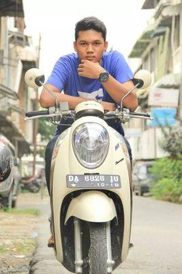 agungthaputra73's profile picture. Aulia