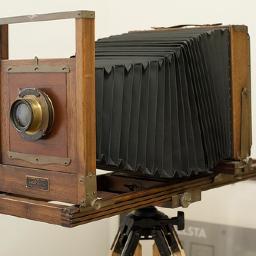 Vintage Photo Booth Hire Melbourne. Beautiful curated props for weddings, events, corporate functions and parties. Just strike a pose and you're ready to go.