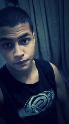 Love me tender, Love me true :3
Wpp: 051 92150892