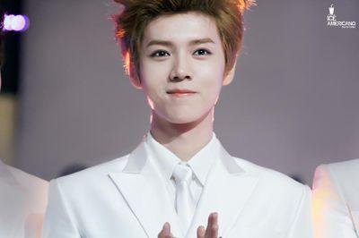 ฟอลกลับแอคนี้ → @gammmtdr ← EXOเมนสอง+ทาสกวางตลอดไป พี่ฮุนชานม พี่ยอลขาโก่ง →พี่โด้มีเหนียงคนนี้เหนือเมน←