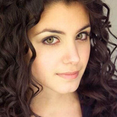 Salon Spa Source On Twitter Selena Gomez Natural Makeup Selena