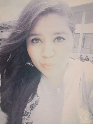 sOy Lo Q Yo QuiEro No Lo Q LoS DeMas QuiEReN..