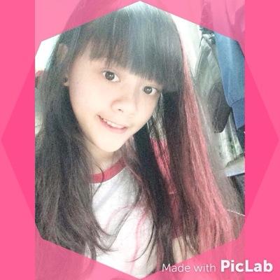 rosechanlive's profile picture. 