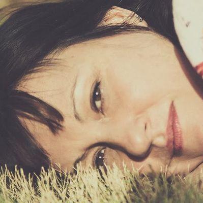 Co-creator/ owner of Pinelandia Gallery. Entrepreneur. Artist. Actress. Dancer. Writer.
Garden Obessessed.