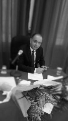 ‏ماجستير قانون / محامي مزاول