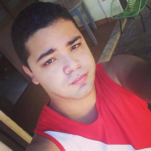 clebersoncouto's profile picture. 