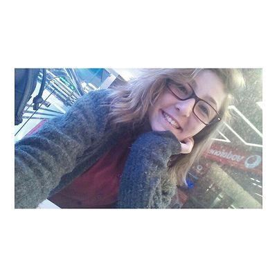 blondeess's profile picture. 