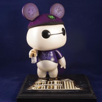 ChromeLotusArt's profile picture. custom artist that enjoys any platform to paint on. I also do abstract art, it let's your mind be free without boundaries.