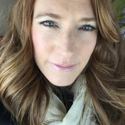 rsdesigncreativ's profile picture. Designer. Social. Mom. Paid Media Specialist @smartbugmedia