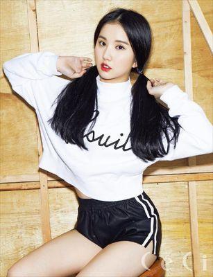 HELL-O! G-Friend EunHa here!