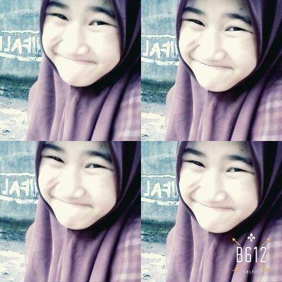 Bbm : 5454C22D instagram : Rizka_45 twitter : RizkaA_56