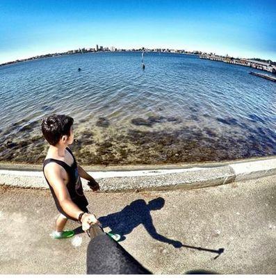 rezapr01's profile picture. love your life