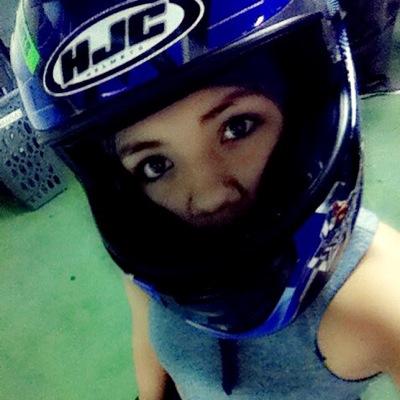 alesantamaria_'s profile picture. Un amigo es uno que lo sabe todo de ti y a pesar de ello te quiere.